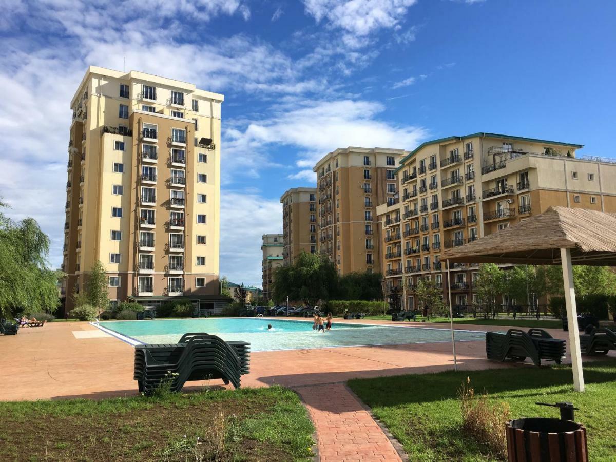 Luxury Apartment With Pool In North Bucharest Cretuleasca Extérieur photo
